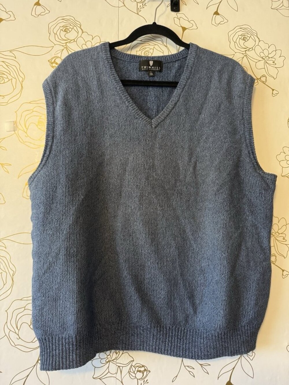 Twin Hill Golf Company Mens Vest Size Large Blue V-Neck Sweater Made in USA